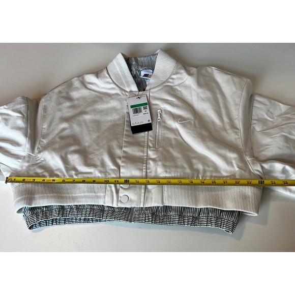 Nike Womens Jacket XL SPTCAS Oversized Fit Cream Tan Striped Cropped NWT - Picture 11 of 13